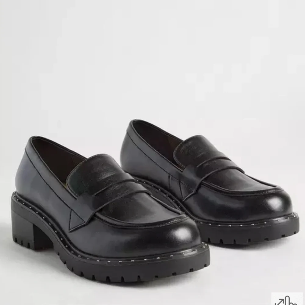 TORRID Chunky Studded Black Loafers NWOT - Picture 1 of 9
